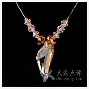 璀璨新光 探索飾品批發(fā)零售的璀璨世界，聚焦項(xiàng)鏈、細(xì)鏈與美發(fā)飾品